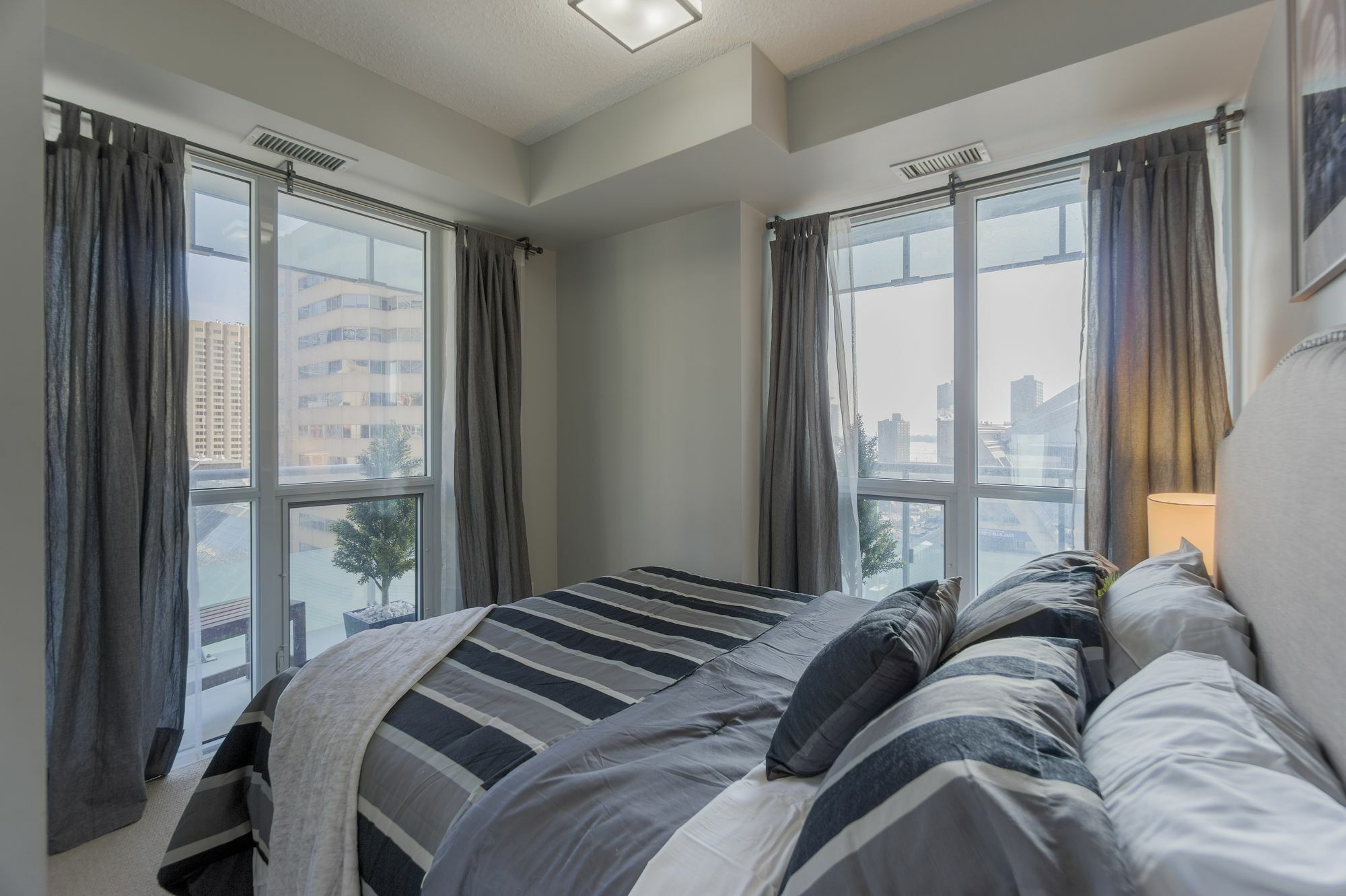 Diamond Suite Toronto Kültér fotó
